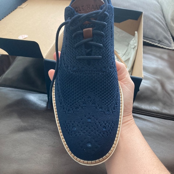 Cole Haan Original Grand Stitchlite Wingtip Oxford M 7 shoes (Navy)